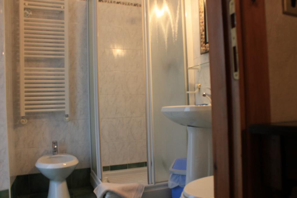 Alice Affittacamere Cesana Torinese Ngoại thất bức ảnh